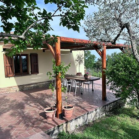 Villa Casa Di Coraggio à Volterra Extérieur photo