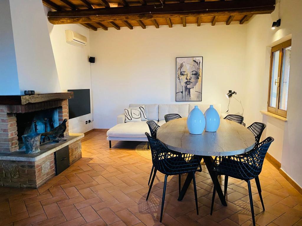 Villa Casa Di Coraggio à Volterra Extérieur photo