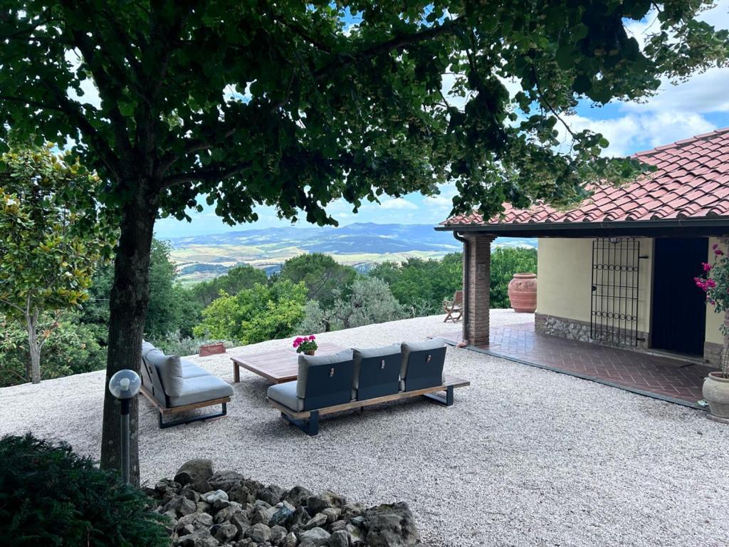 Villa Casa Di Coraggio à Volterra Extérieur photo