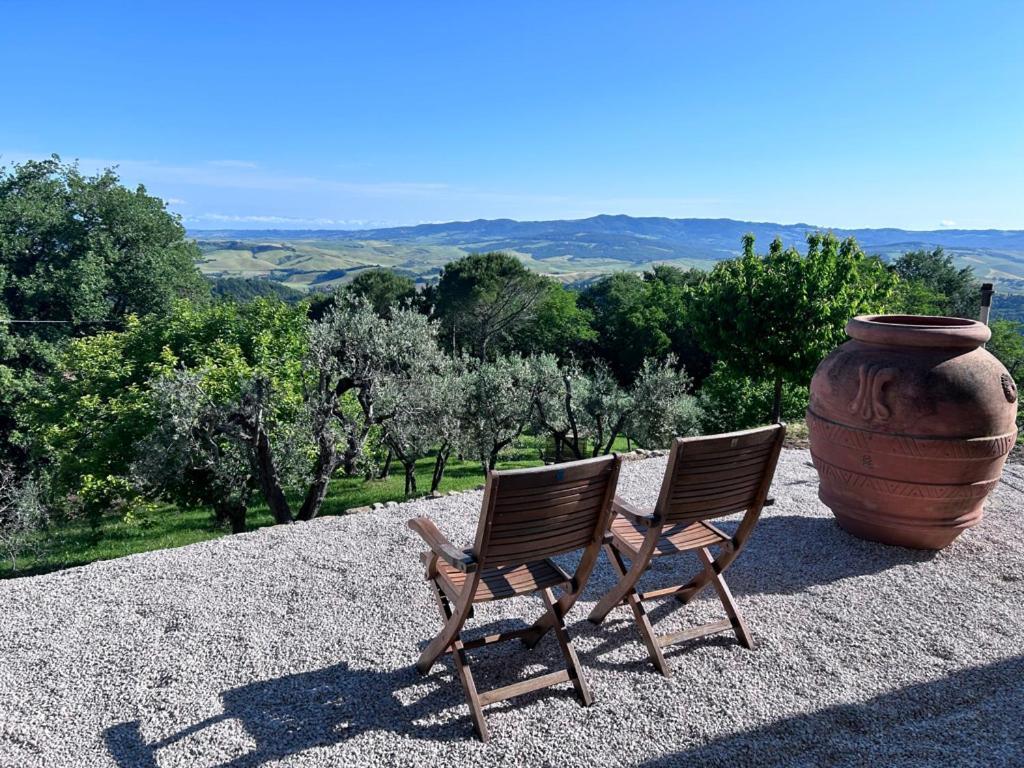 Villa Casa Di Coraggio à Volterra Extérieur photo